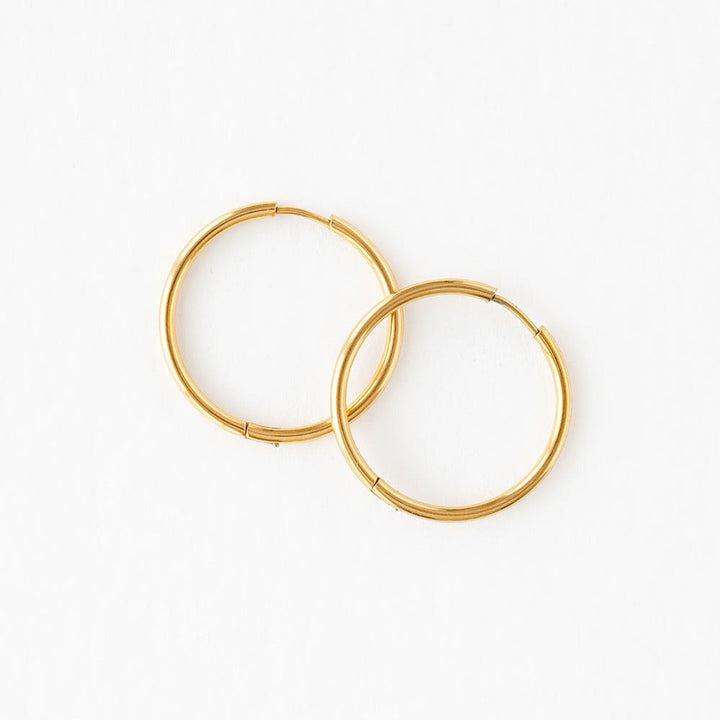 Endless Hoop Thin Gold